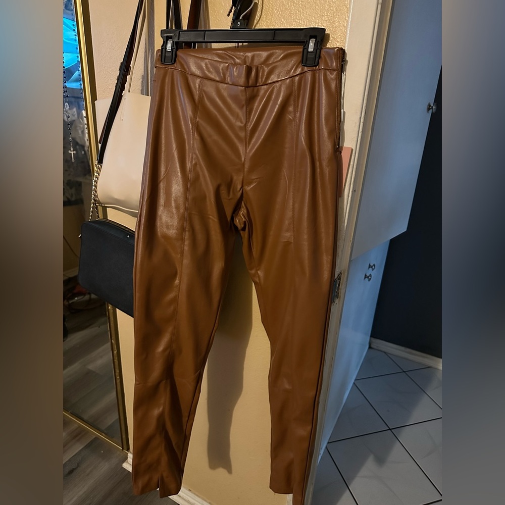 Leather Brown skinny pants with tags on